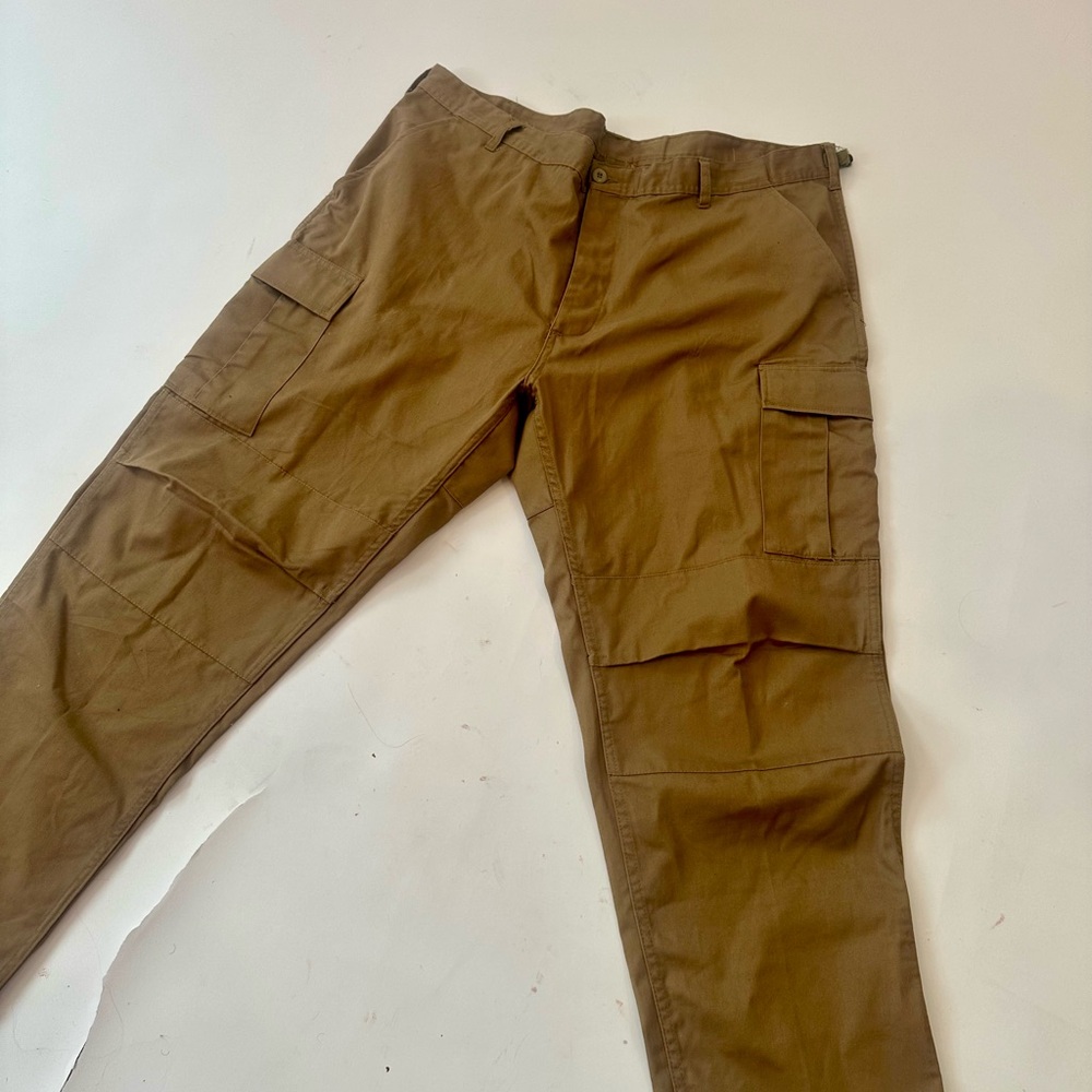 Men's Tan Cargo Pants
